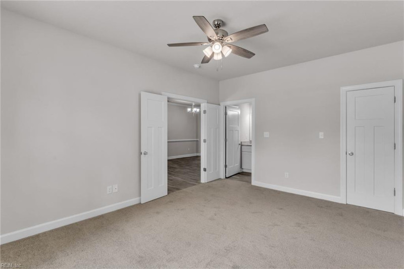 Photo 20 of 40 residential for sale in Chesapeake virginia