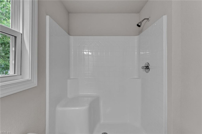 Photo 29 of 40 residential for sale in Chesapeake virginia