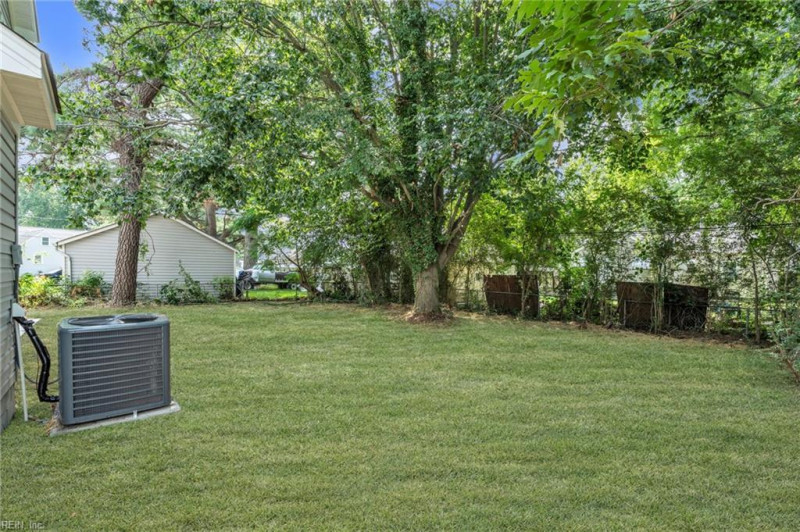 Photo 37 of 40 residential for sale in Chesapeake virginia