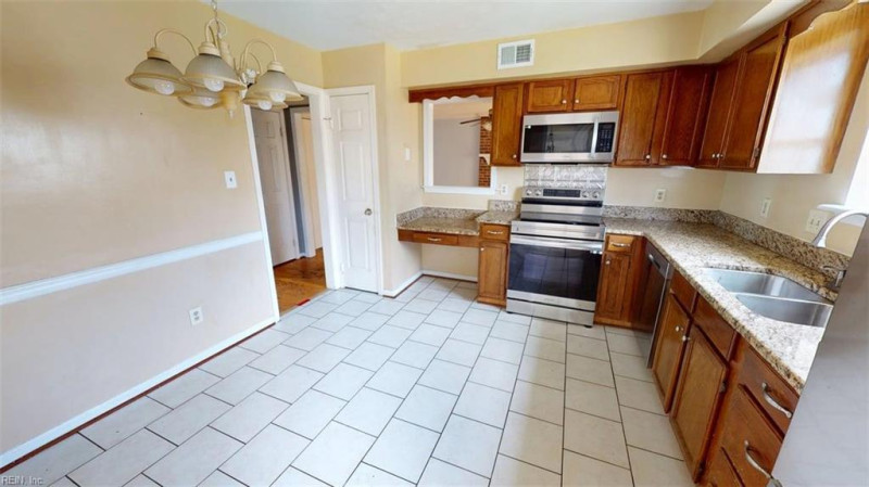 Photo 10 of 50 residential for sale in Virginia Beach virginia Photo 10 of 50 residential for sale in Virginia Beach virginia