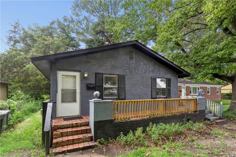 Photo 1 of 35 residential for sale in Hampton virginia