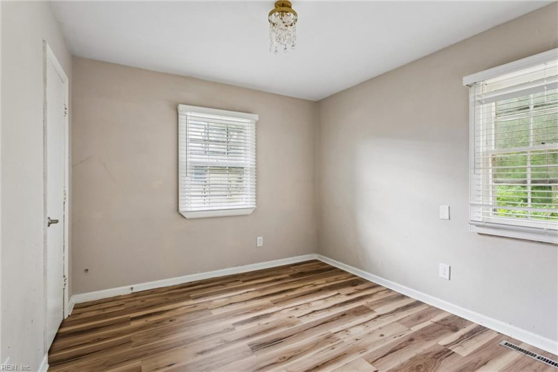 Photo 20 of 35 residential for sale in Hampton virginia