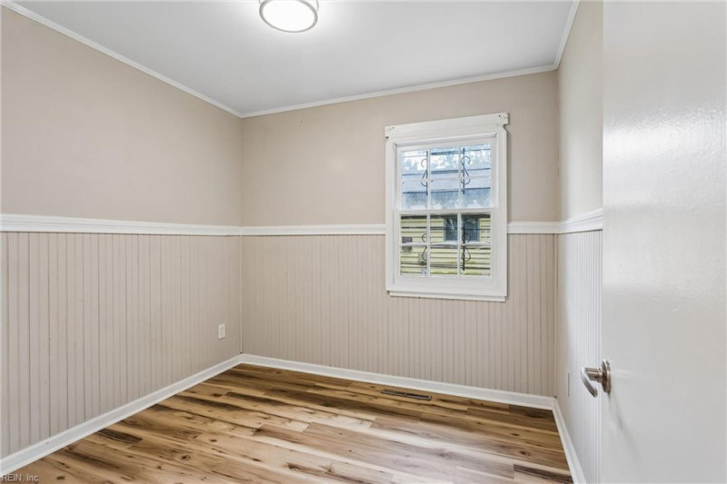Photo 23 of 35 residential for sale in Hampton virginia