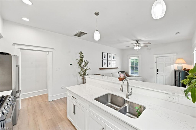 Photo 14 of 32 residential for sale in Hampton virginia Photo 14 of 32 residential for sale in Hampton virginia