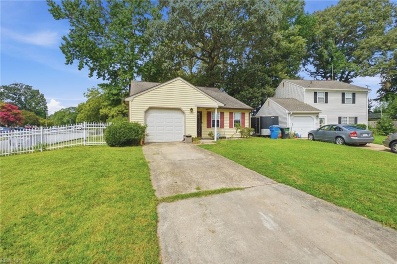 Photo 2 of 22 residential for sale in Virginia Beach virginia