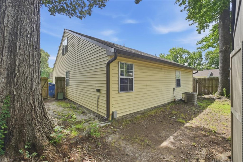 Photo 21 of 22 residential for sale in Virginia Beach virginia