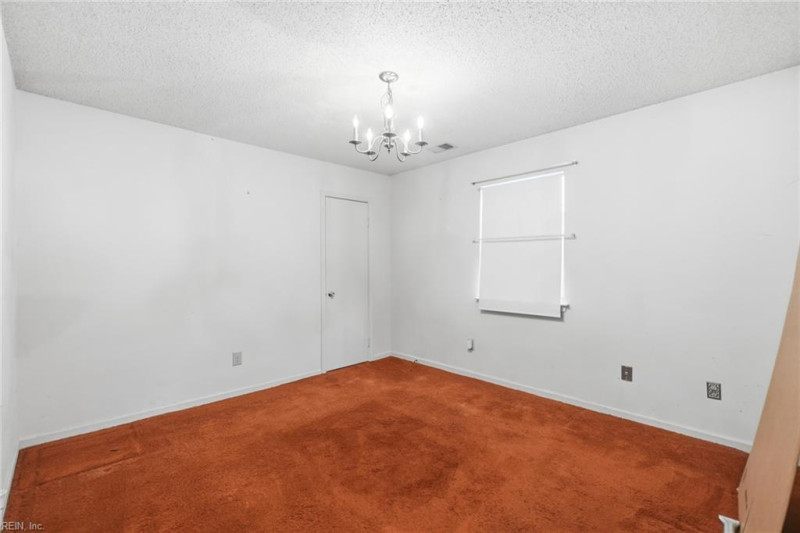 Photo 5 of 22 residential for sale in Virginia Beach virginia