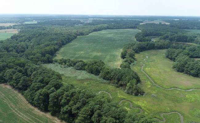 154 Metompkin Road, Accomack County, VA 23421