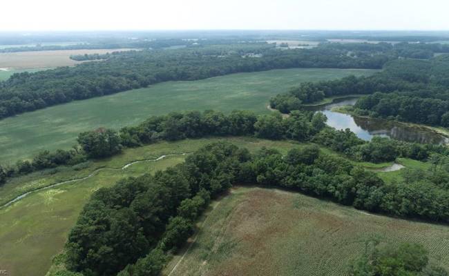 154 Metompkin Road, Accomack County, VA 23421