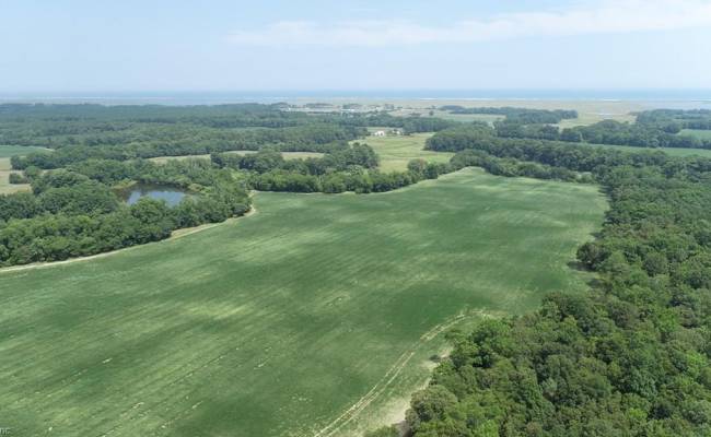 154 Metompkin Road, Accomack County, VA 23421