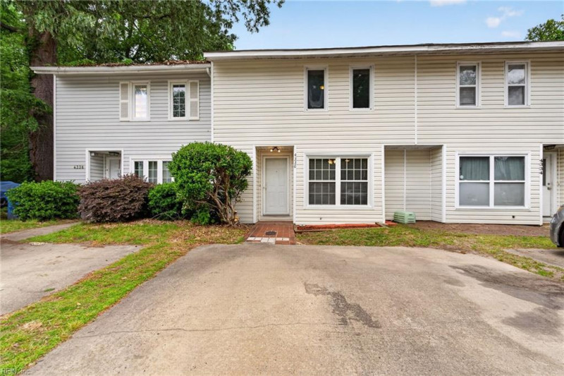 Photo 1 of 39 residential for sale in Chesapeake virginia Photo 1 of 39 residential for sale in Chesapeake virginia