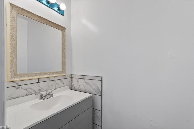 Photo 10 of 39 residential for sale in Chesapeake virginia Photo 10 of 39 residential for sale in Chesapeake virginia