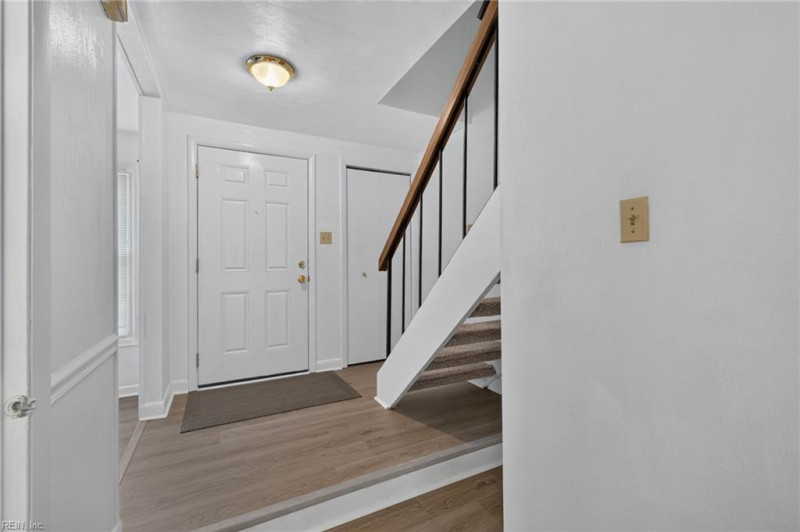 Photo 11 of 39 residential for sale in Chesapeake virginia Photo 11 of 39 residential for sale in Chesapeake virginia