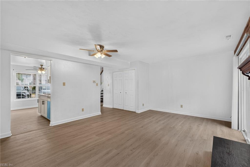 Photo 13 of 39 residential for sale in Chesapeake virginia Photo 13 of 39 residential for sale in Chesapeake virginia