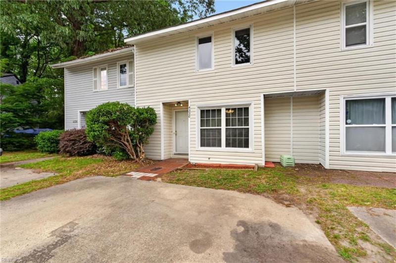 Photo 2 of 39 residential for sale in Chesapeake virginia Photo 2 of 39 residential for sale in Chesapeake virginia