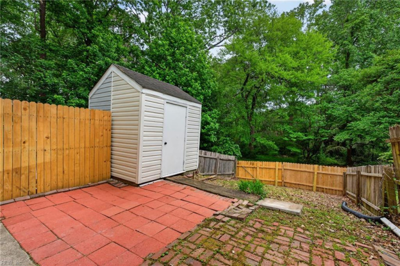 Photo 31 of 39 residential for sale in Chesapeake virginia Photo 31 of 39 residential for sale in Chesapeake virginia