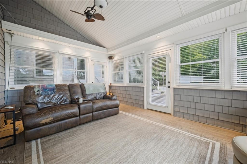 Photo 16 of 50 residential for sale in Virginia Beach virginia