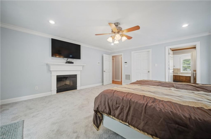 Photo 23 of 50 residential for sale in Virginia Beach virginia
