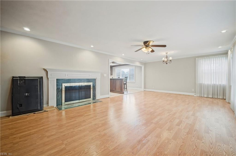 Photo 6 of 50 residential for sale in Virginia Beach virginia