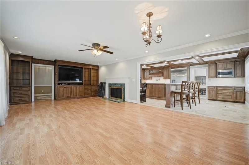 Photo 7 of 50 residential for sale in Virginia Beach virginia