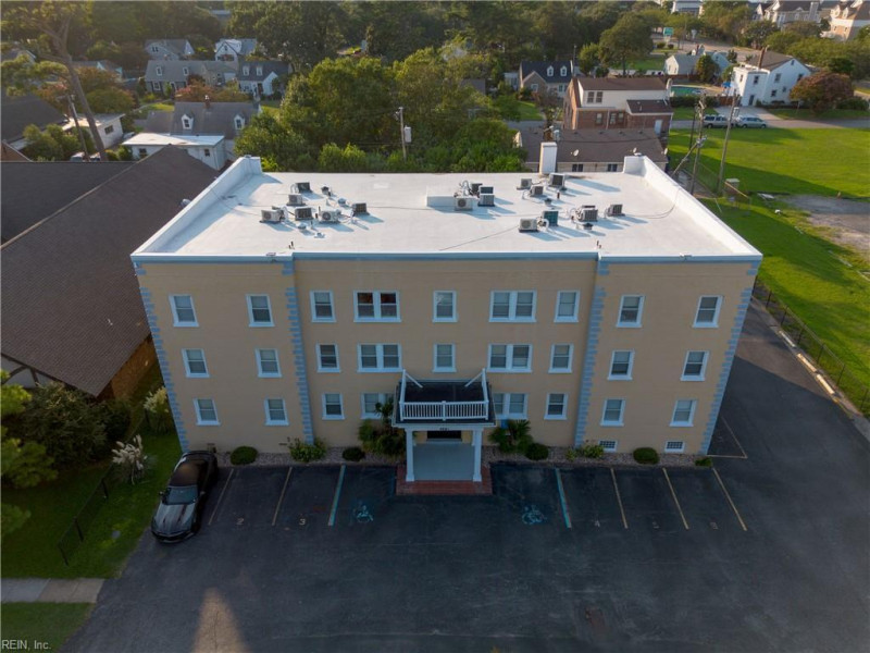 Photo 1 of 37 residential for sale in Norfolk virginia