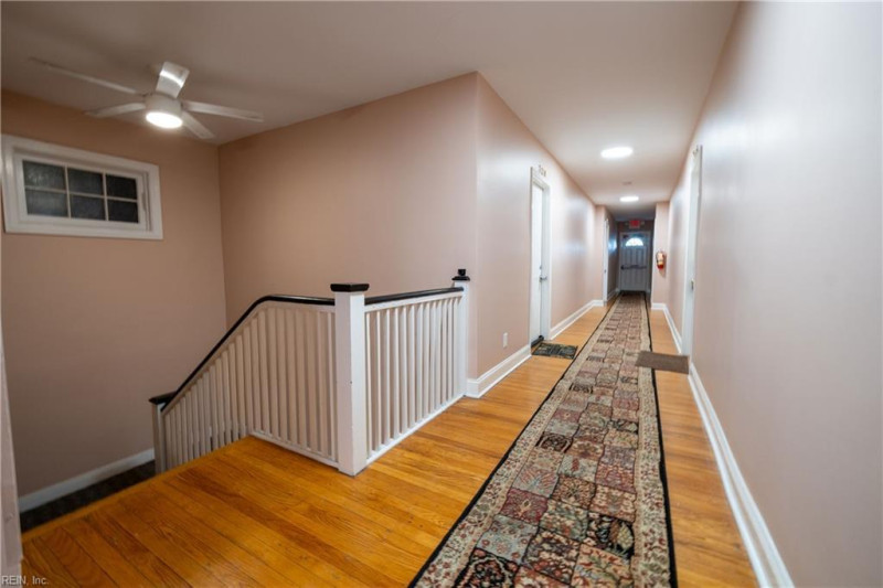 Photo 11 of 37 residential for sale in Norfolk virginia