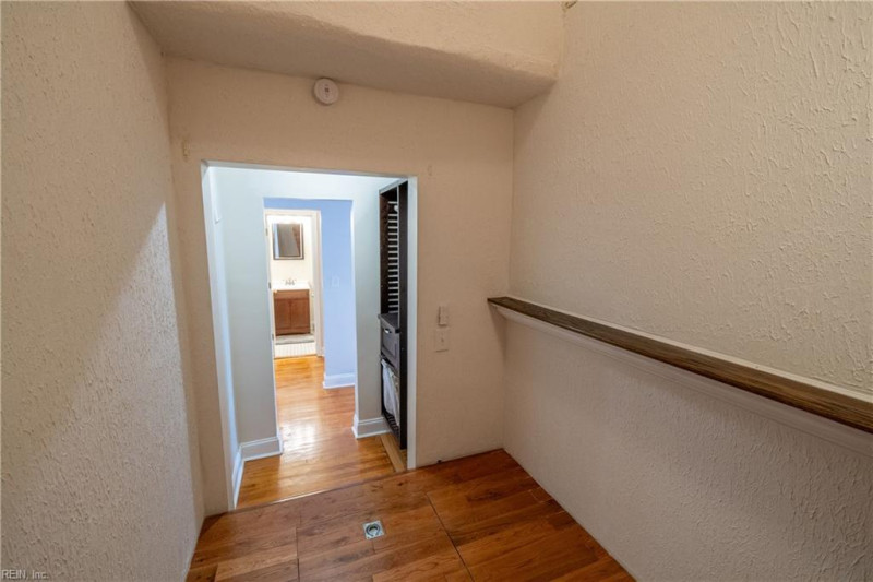 Photo 29 of 37 residential for sale in Norfolk virginia