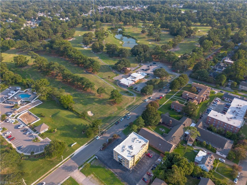 Photo 6 of 37 residential for sale in Norfolk virginia