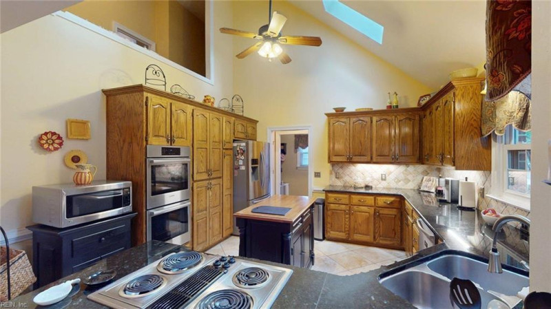 Photo 10 of 46 residential for sale in Chesapeake virginia Photo 10 of 46 residential for sale in Chesapeake virginia