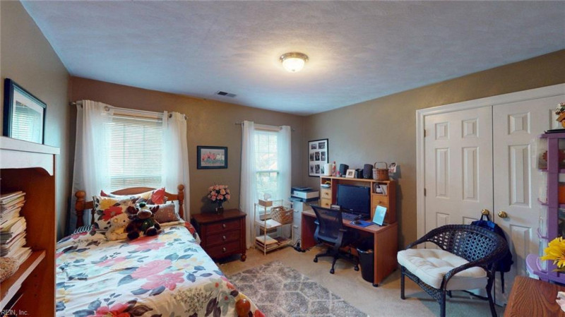 Photo 33 of 46 residential for sale in Chesapeake virginia Photo 33 of 46 residential for sale in Chesapeake virginia