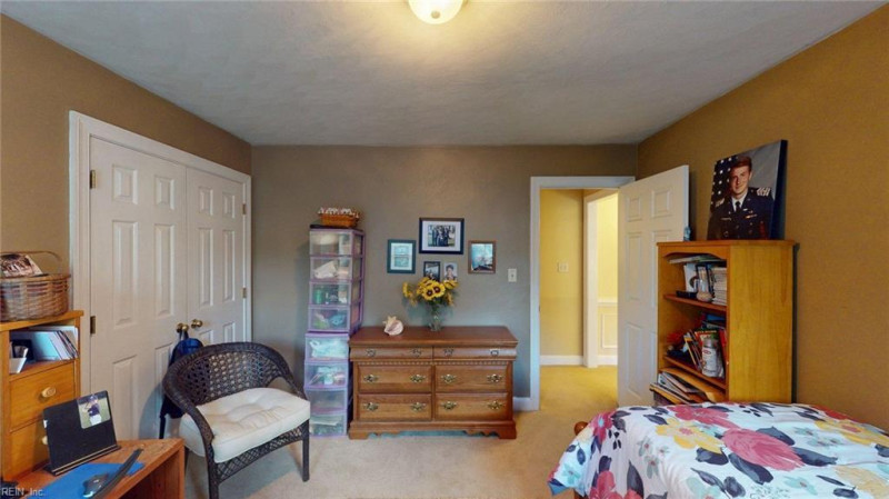 Photo 34 of 46 residential for sale in Chesapeake virginia Photo 34 of 46 residential for sale in Chesapeake virginia