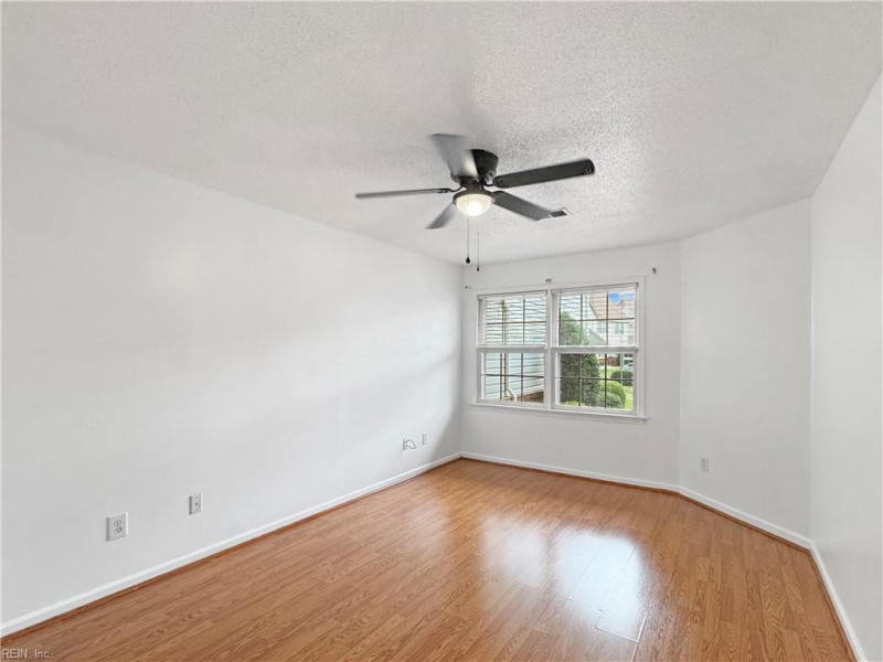Photo 8 of 12 residential for sale in Portsmouth virginia Photo 8 of 12 residential for sale in Portsmouth virginia