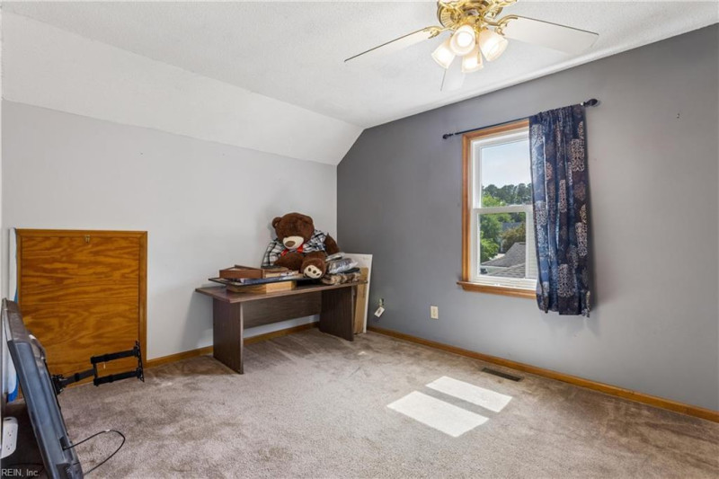Photo 26 of 49 residential for sale in Virginia Beach virginia