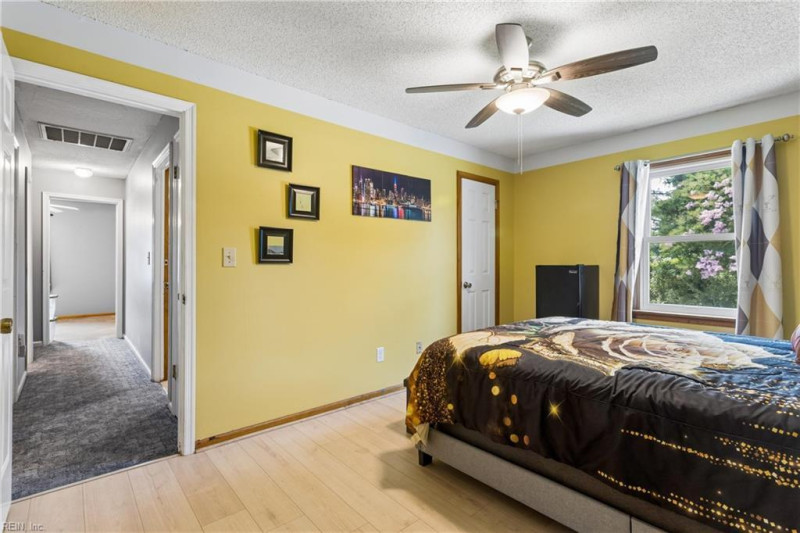 Photo 33 of 49 residential for sale in Virginia Beach virginia