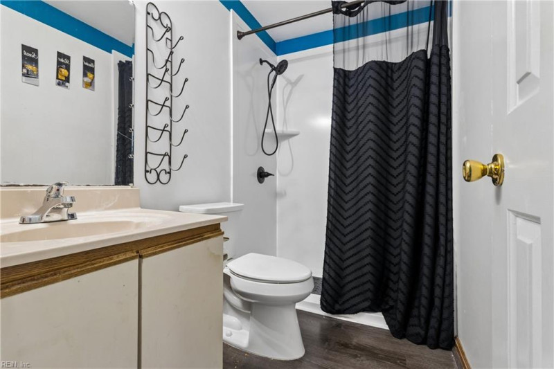 Photo 35 of 49 residential for sale in Virginia Beach virginia