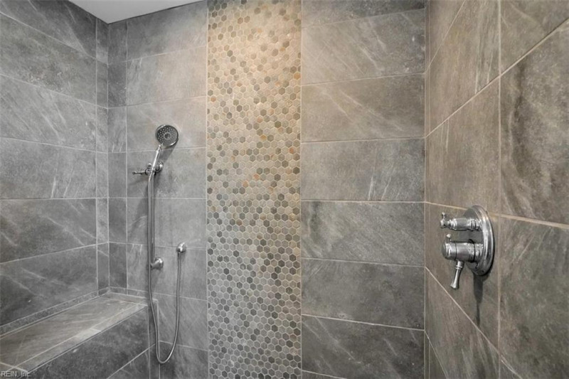 Photo 19 of 45 residential for sale in Hampton virginia