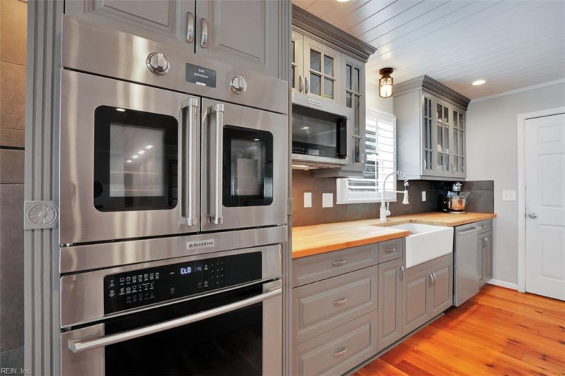 Photo 2 of 45 residential for sale in Hampton virginia
