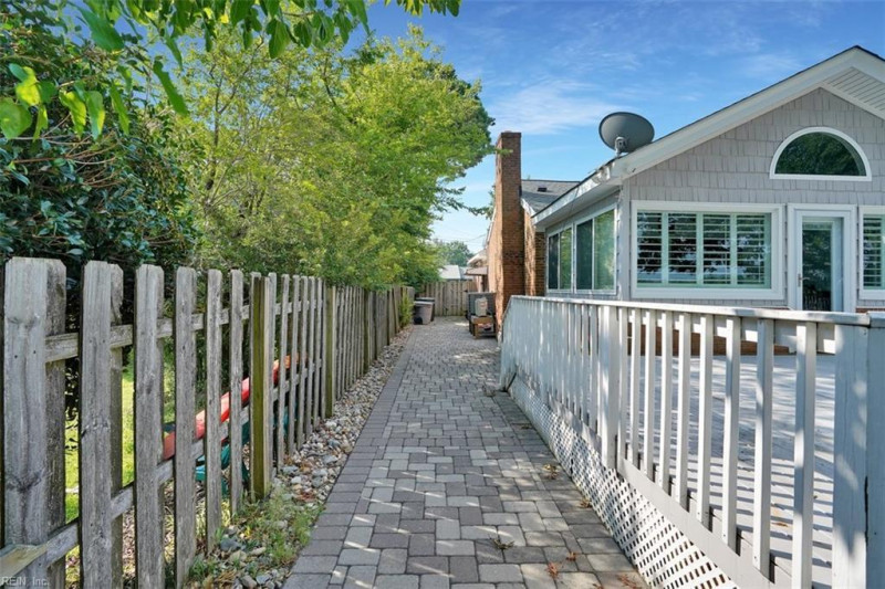 Photo 36 of 45 residential for sale in Hampton virginia