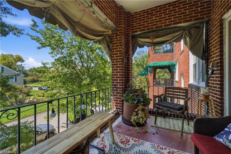 Photo 16 of 29 residential for sale in Norfolk virginia