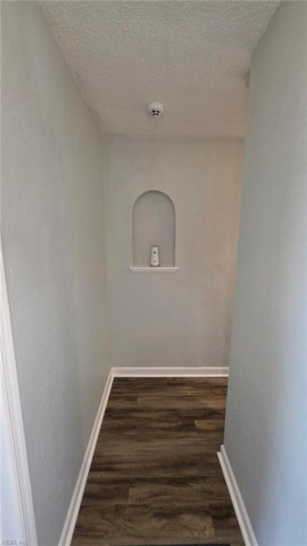 Photo 12 of 46 residential for sale in Virginia Beach virginia