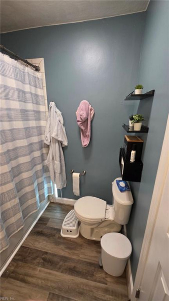 Photo 13 of 46 residential for sale in Virginia Beach virginia