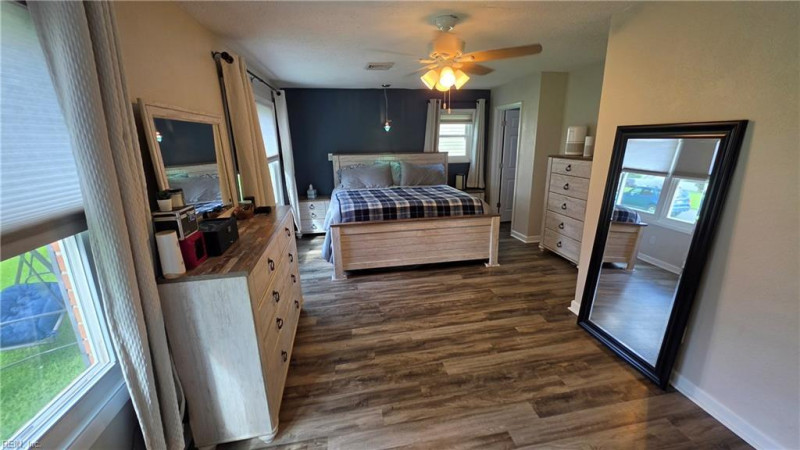 Photo 19 of 46 residential for sale in Virginia Beach virginia
