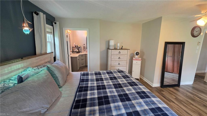 Photo 22 of 46 residential for sale in Virginia Beach virginia