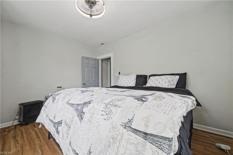 Photo 14 of 16 residential for sale in Newport News virginia