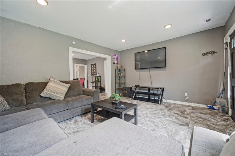 Photo 3 of 16 residential for sale in Newport News virginia