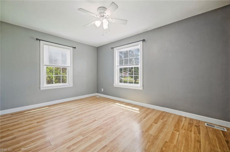 Photo 12 of 44 residential for sale in Portsmouth virginia Photo 12 of 44 residential for sale in Portsmouth virginia