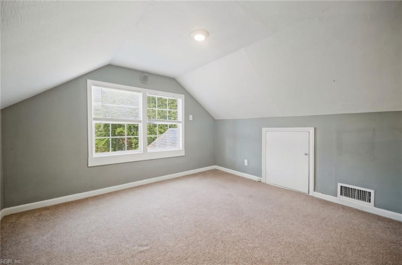 Photo 18 of 44 residential for sale in Portsmouth virginia Photo 18 of 44 residential for sale in Portsmouth virginia
