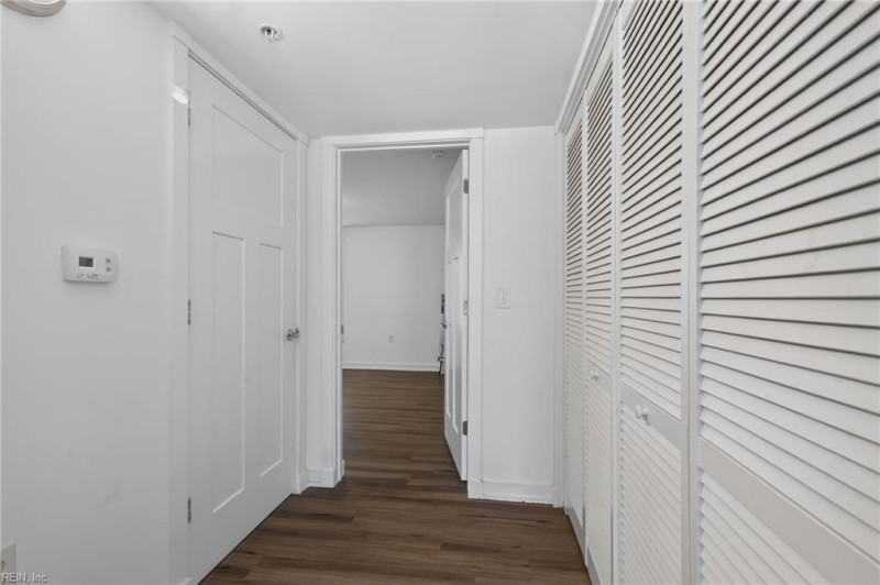 Photo 17 of 35 residential for sale in Norfolk virginia