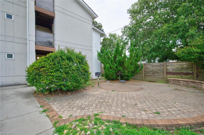 Photo 22 of 35 residential for sale in Norfolk virginia