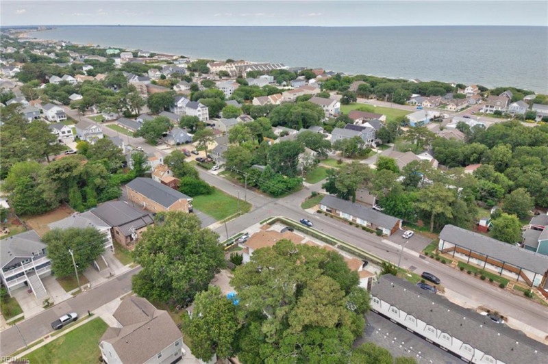 Photo 24 of 35 residential for sale in Norfolk virginia